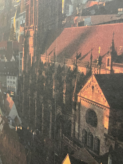 Sichtbarer Tapetenstoß